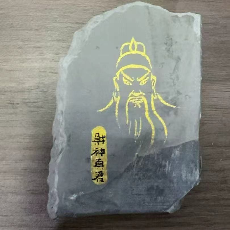 财神庙下-金边关公